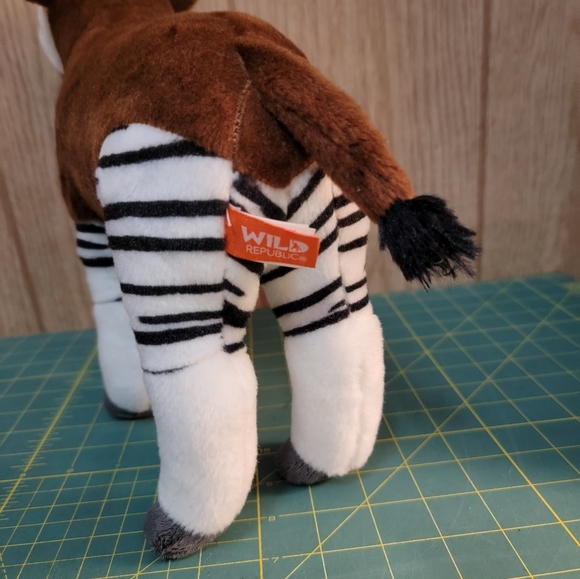 Wild Republic OKAPI 13" Standing Plush Zebra Brown Stuffed Animal  Wildlife - Picture 3 of 4